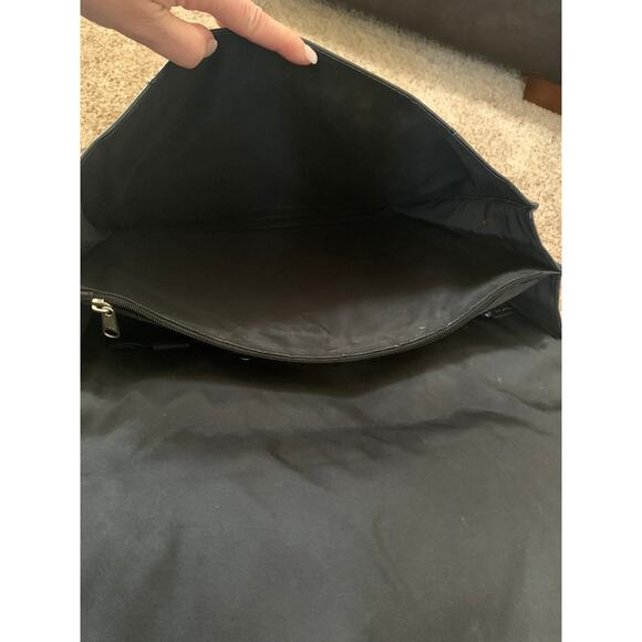 Wilson Leather Black Leather Briefcase  16W x 14H X 5 Shoulder Carry - Picture 10 of 12